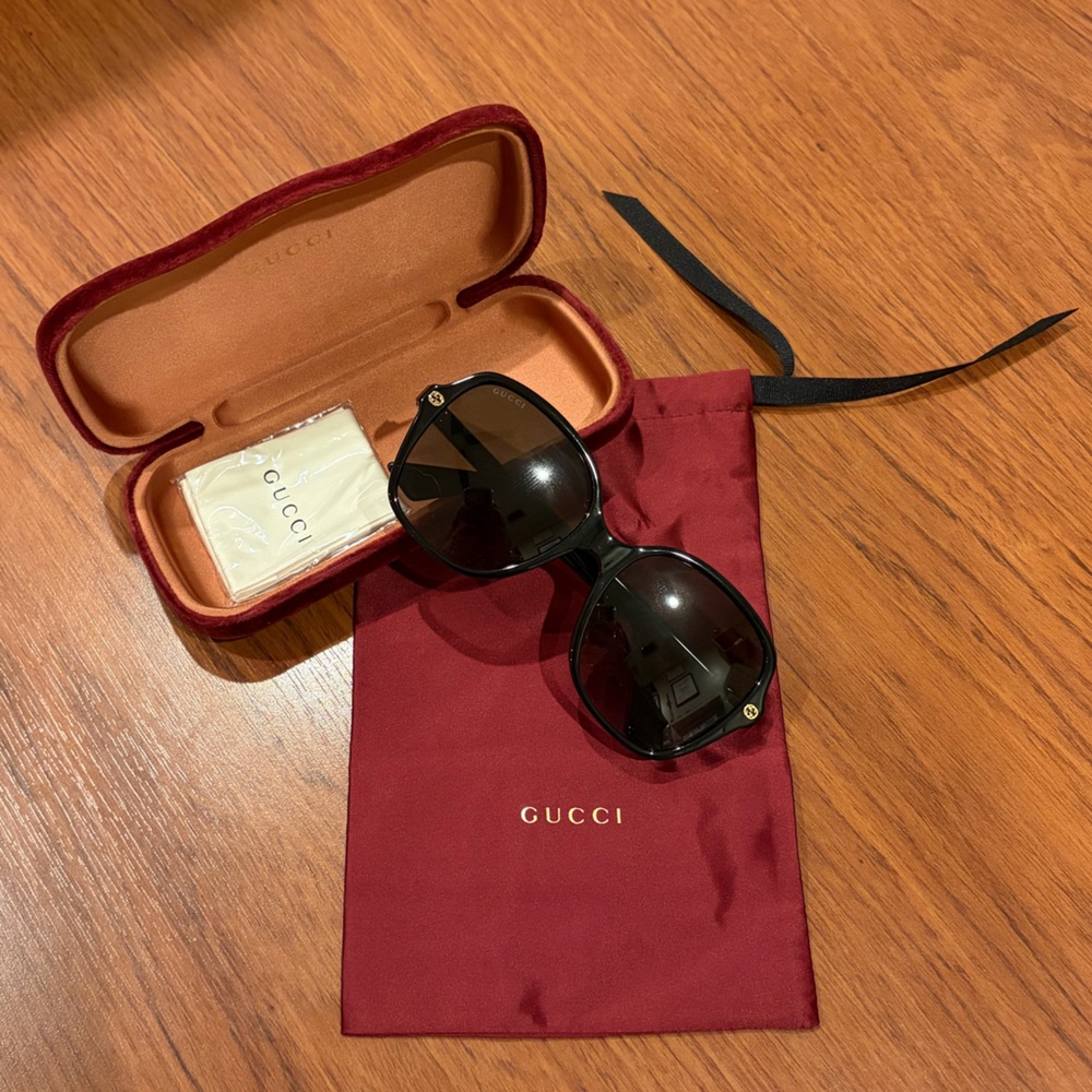 Gucci GG0092S Sunglasses